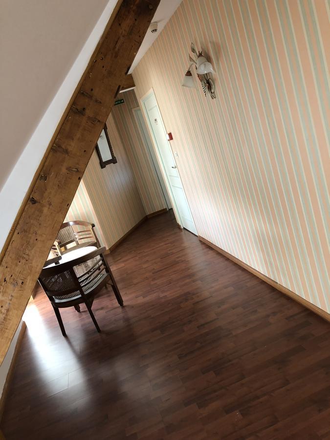 La Bonne Auberge Bed & Breakfast Ardres ภายนอก รูปภาพ